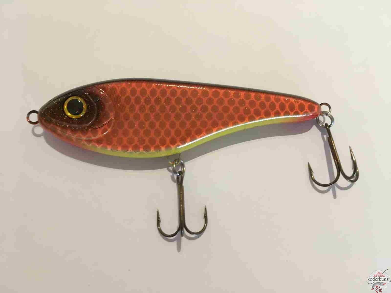 Strike Pro - Buster Jerk - Orange Dots  