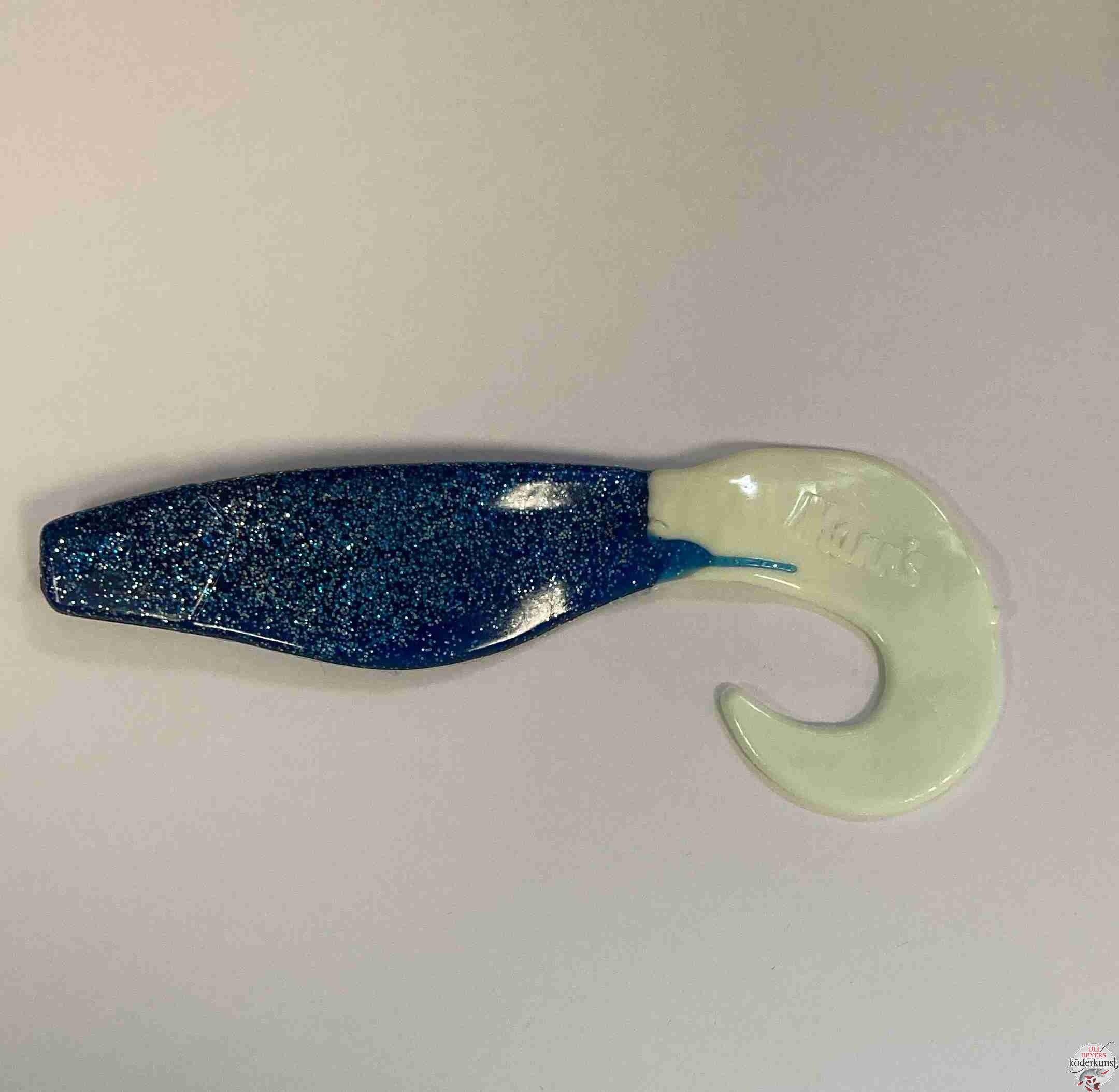 Mann's - Action Shad 18cm - Blue Whitetail 